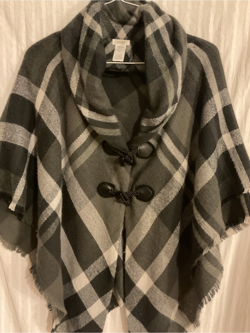 Cozy Plaid Toggle Poncho - Cape Gray & Black One Sz.